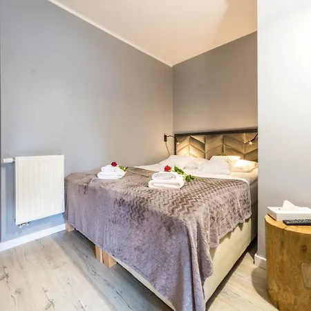 Hotelove Z Sauna Przy Strumieniu Apartman *