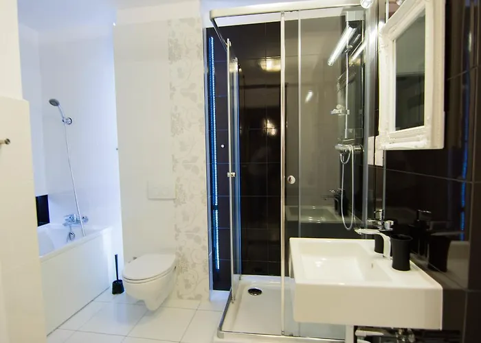 Hotelove Z Sauna Przy Strumieniu